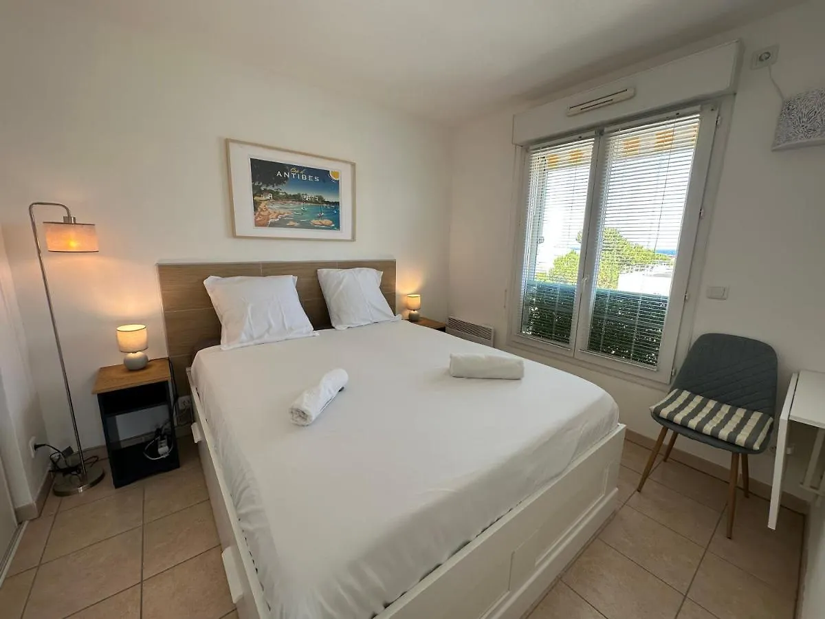 Superbe Appartement Ensoleille - Vue Mer, Clim Et Parking Villeneuve-Loubet 0*,  France