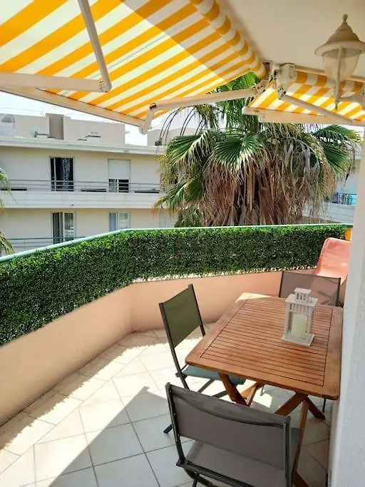 Apartment Superbe Appartement Ensoleille - Vue Mer, Clim Et Parking Villeneuve-Loubet